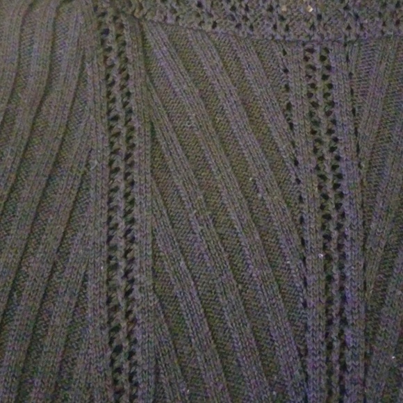 Shirt - Picture 5 of 7